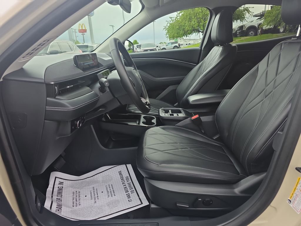 Certified 2025 Ford Mustang Mach-E Select w/ Comfort Package Lite RWD image 17