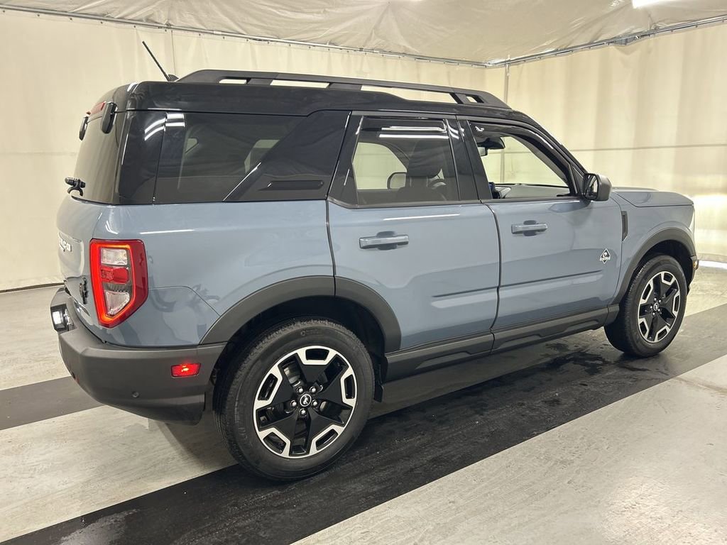 Used 2024 Ford Bronco Sport Outer Banks AWD/4WD image 2