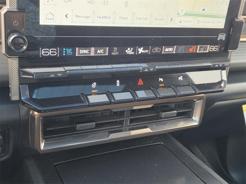 Used 2025 GMC Hummer EV 3X image 42