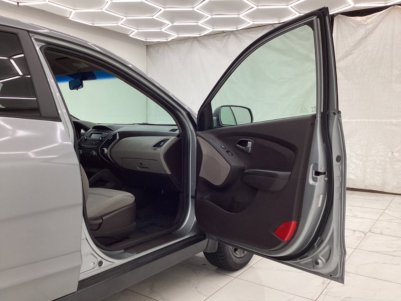 Used 2015 Hyundai Tucson GLS FWD image 17