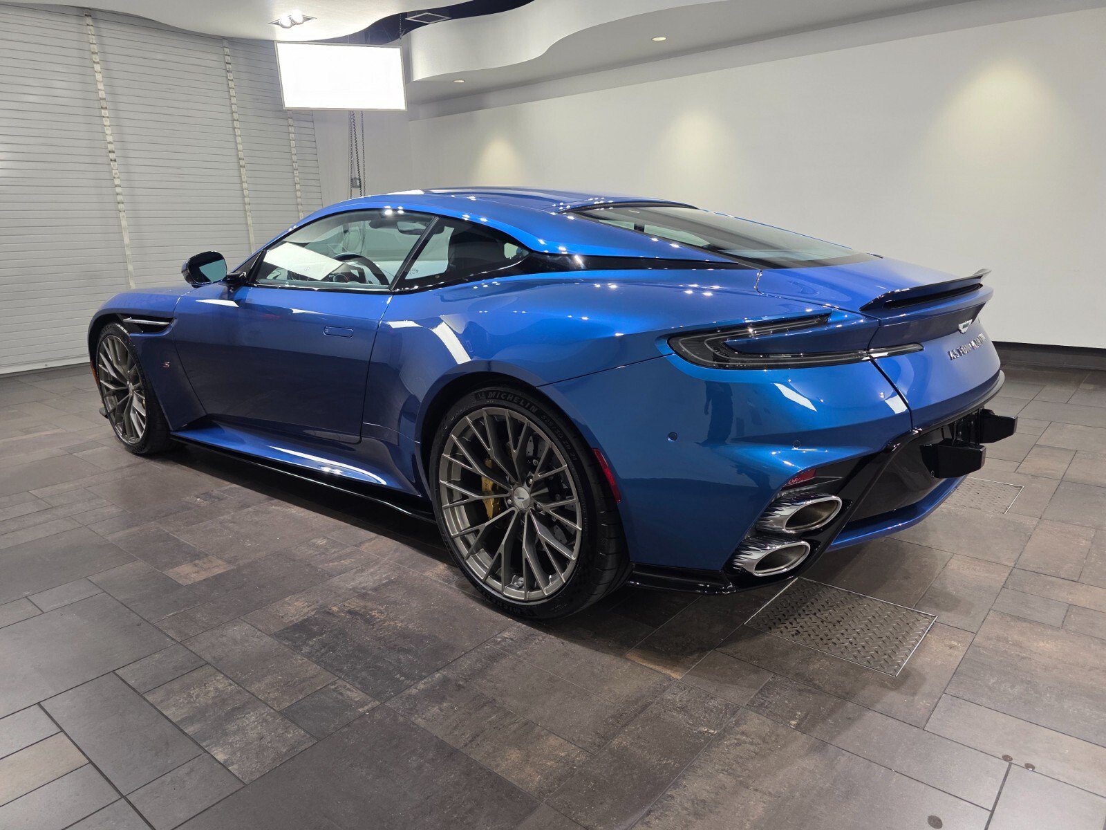New 2026 Aston Martin DB12 Coupe RWD image 2