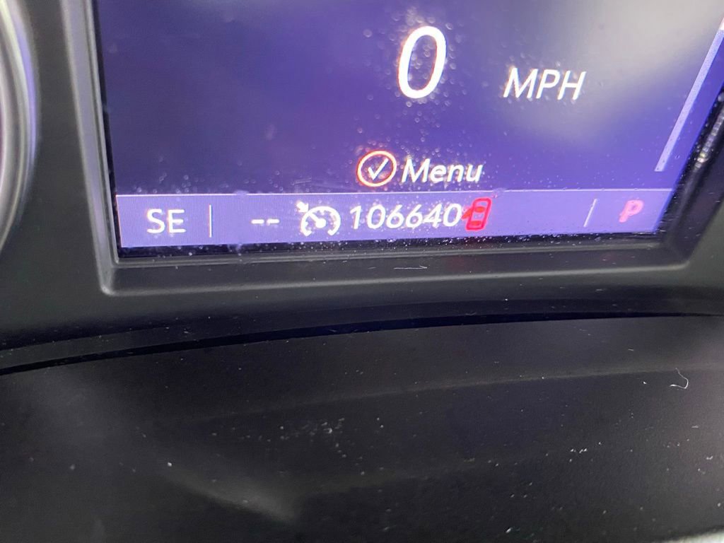 Used 2020 Buick Enclave Premium w/ Sun and Sites Package image 5