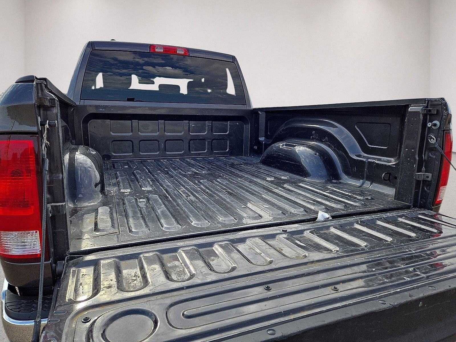 Used 2024 RAM 1500 Classic SLT RWD image 14
