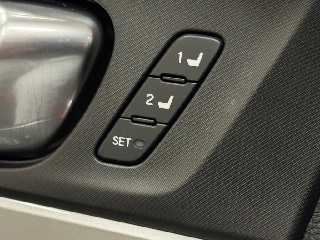 Used 2023 Acura Integra A-Spec image 16