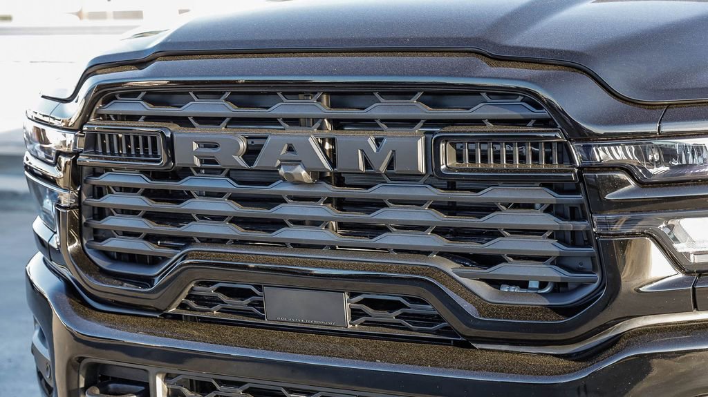 New 2026 RAM 2500 Big Horn AWD/4WD image 6