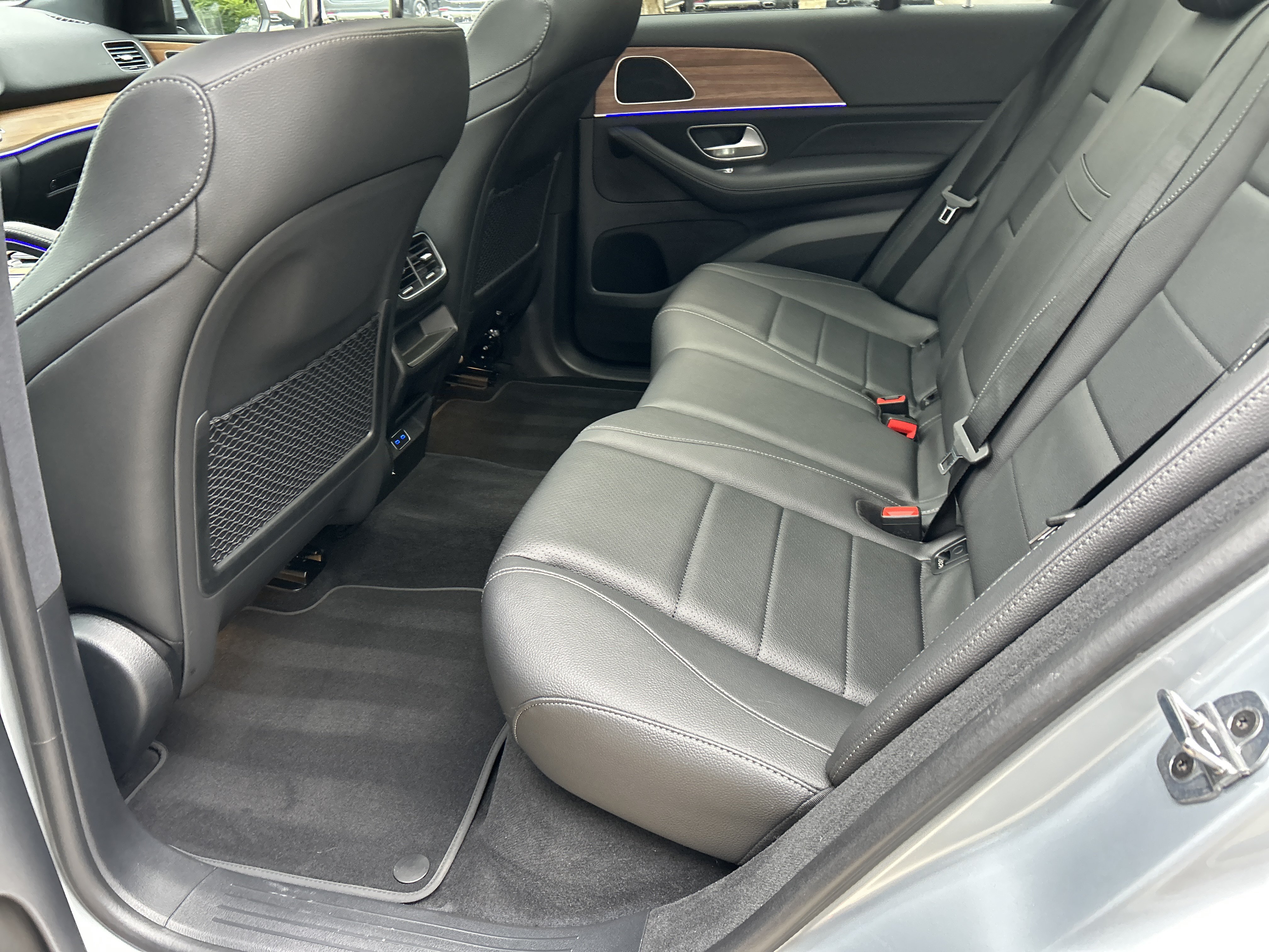 Certified 2025 Mercedes-Benz GLE 450 4MATIC image 38