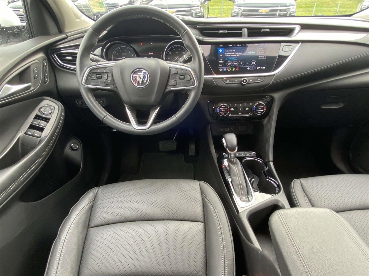 Used 2022 Buick Encore GX Essence w/ Advanced Technology Package image 9