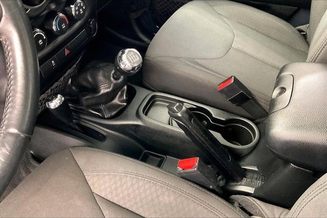 Used 2017 Jeep Wrangler Sport w/ Quick Order Package 23S image 17