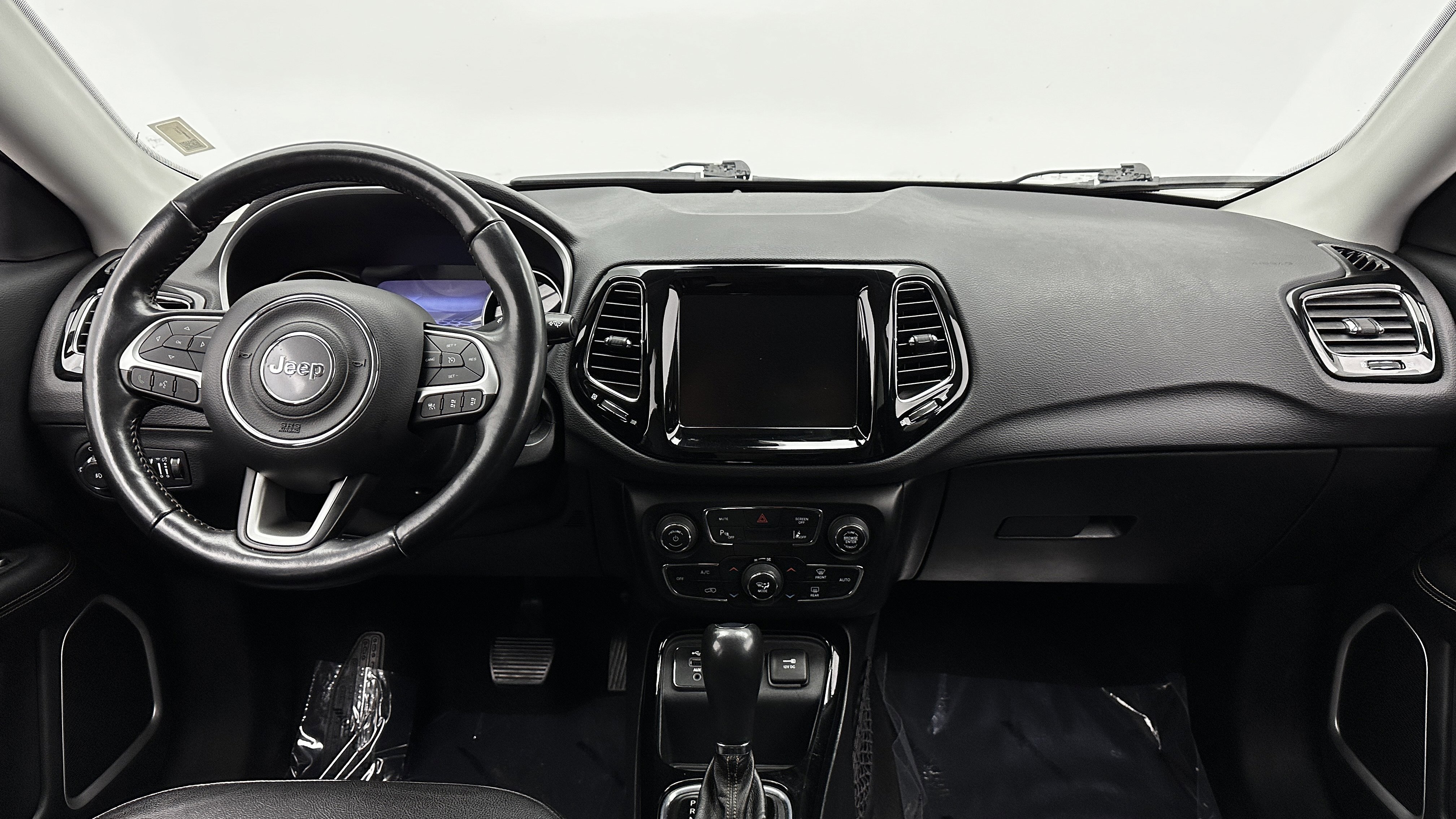 Used 2021 Jeep Compass Limited image 27