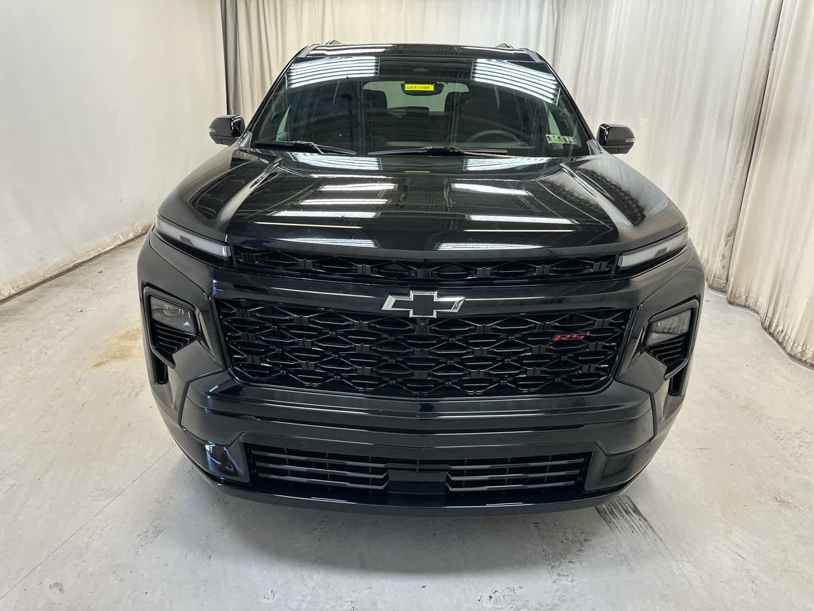 Certified 2024 Chevrolet Traverse RS w/ LPO, Floor Liner Package AWD/4WD image 8