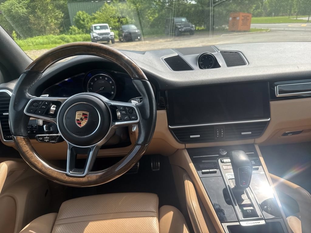 Used 2019 Porsche Cayenne S AWD/4WD image 22