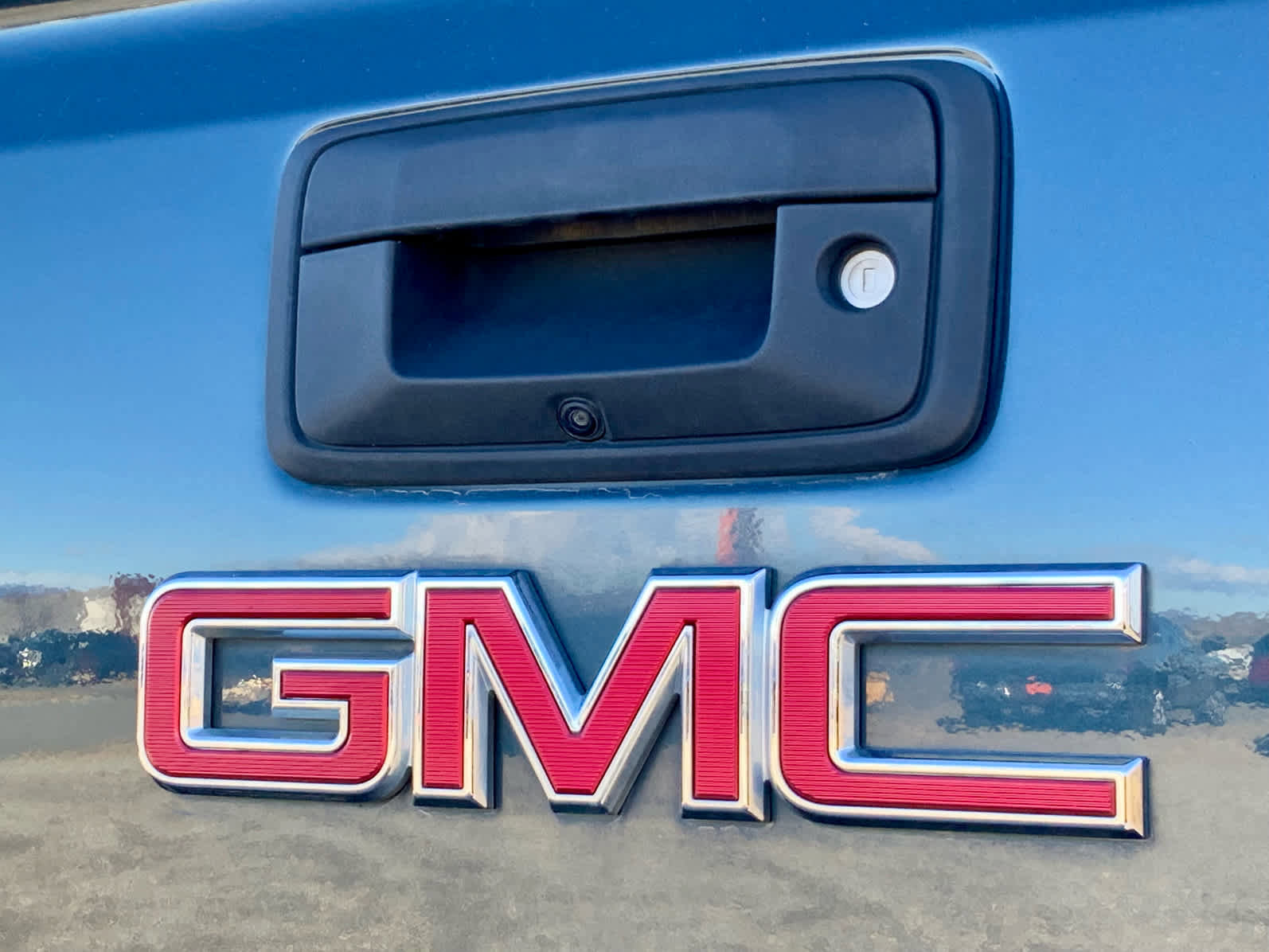 Used 2018 GMC Sierra 1500 SLT w/ SLT Preferred Package image 23