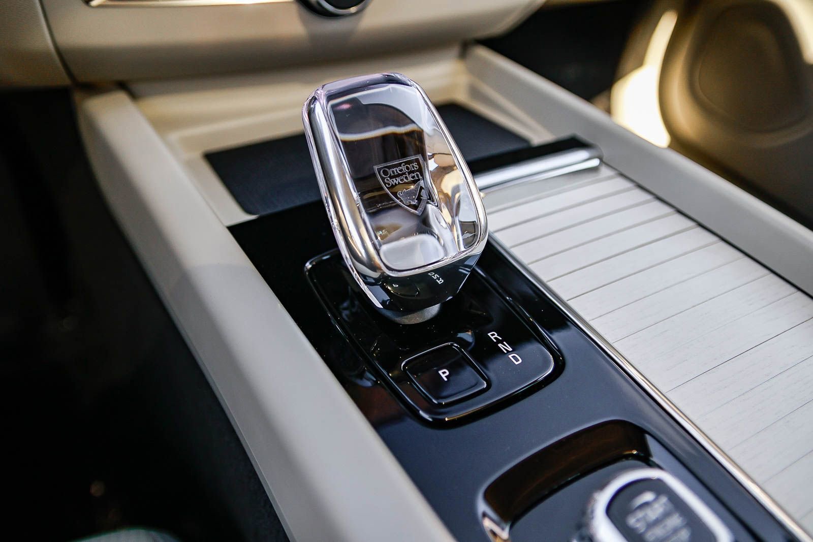 Used 2026 Volvo XC60 B5 Ultra w/ Protection Package Premier image 26