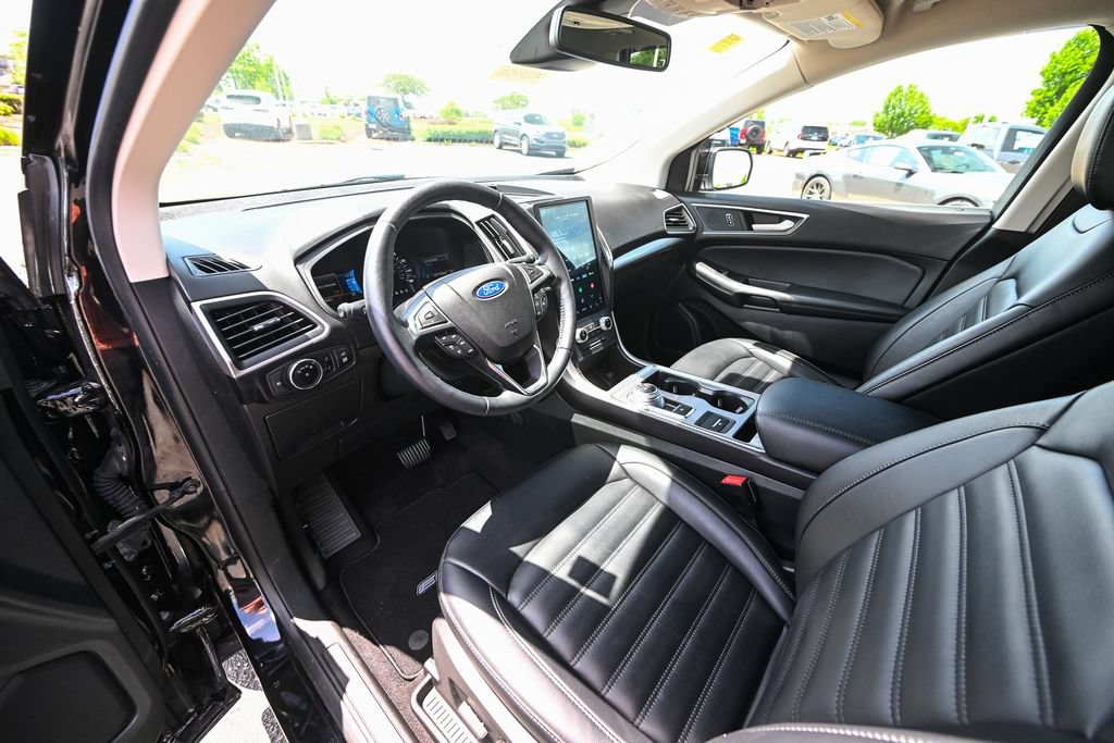 Used 2023 Ford Edge SEL w/ Convenience Package AWD/4WD image 19