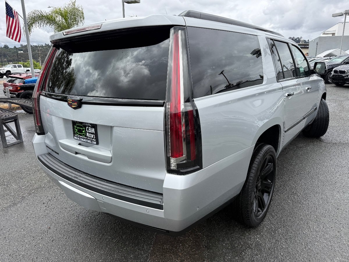 Used 2019 Cadillac Escalade ESV Premium Luxury AWD/4WD image 9