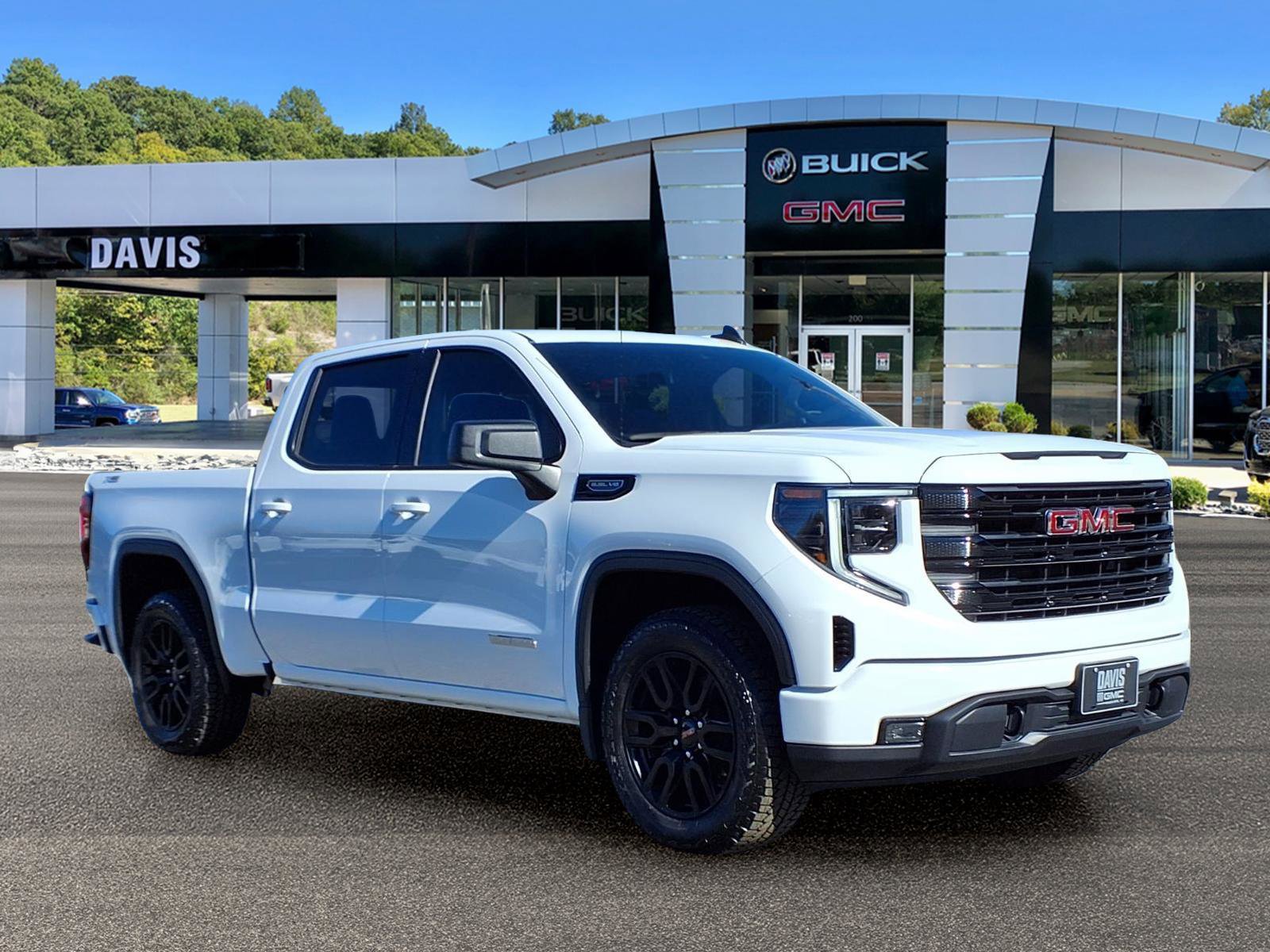 Used 2025 GMC Sierra 1500 Elevation w/ X31 Off-Road Package image 1