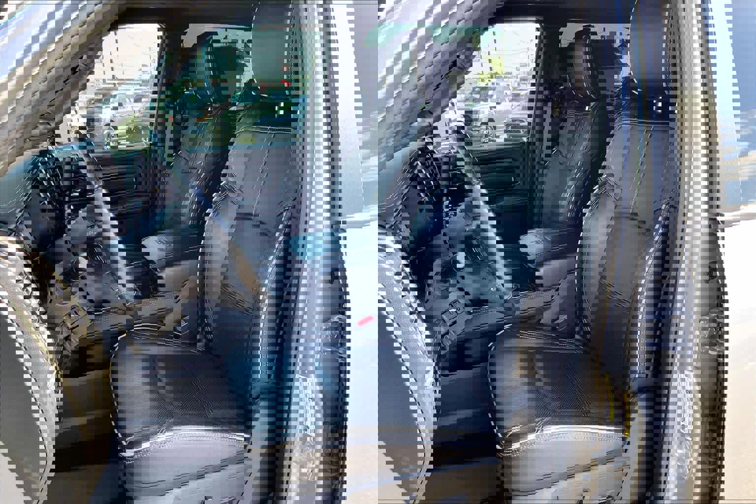 Used 2022 RAM 3500 Limited image 7