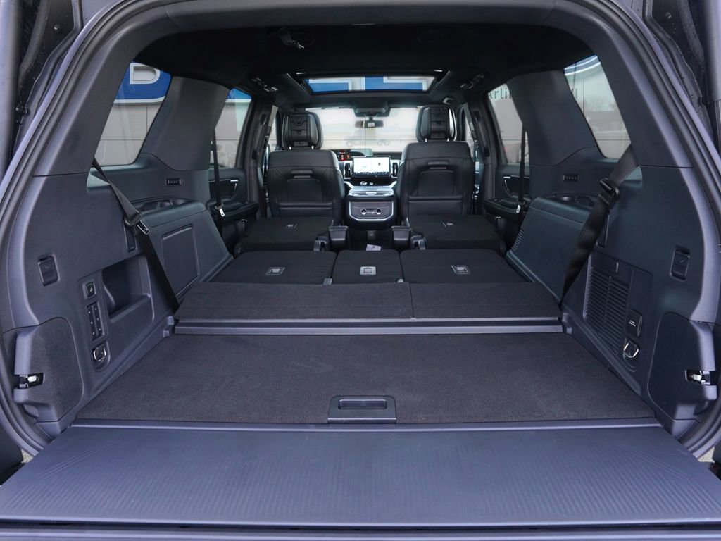 New 2026 Ford Expedition Platinum w/ Stealth Appearance Package image 33