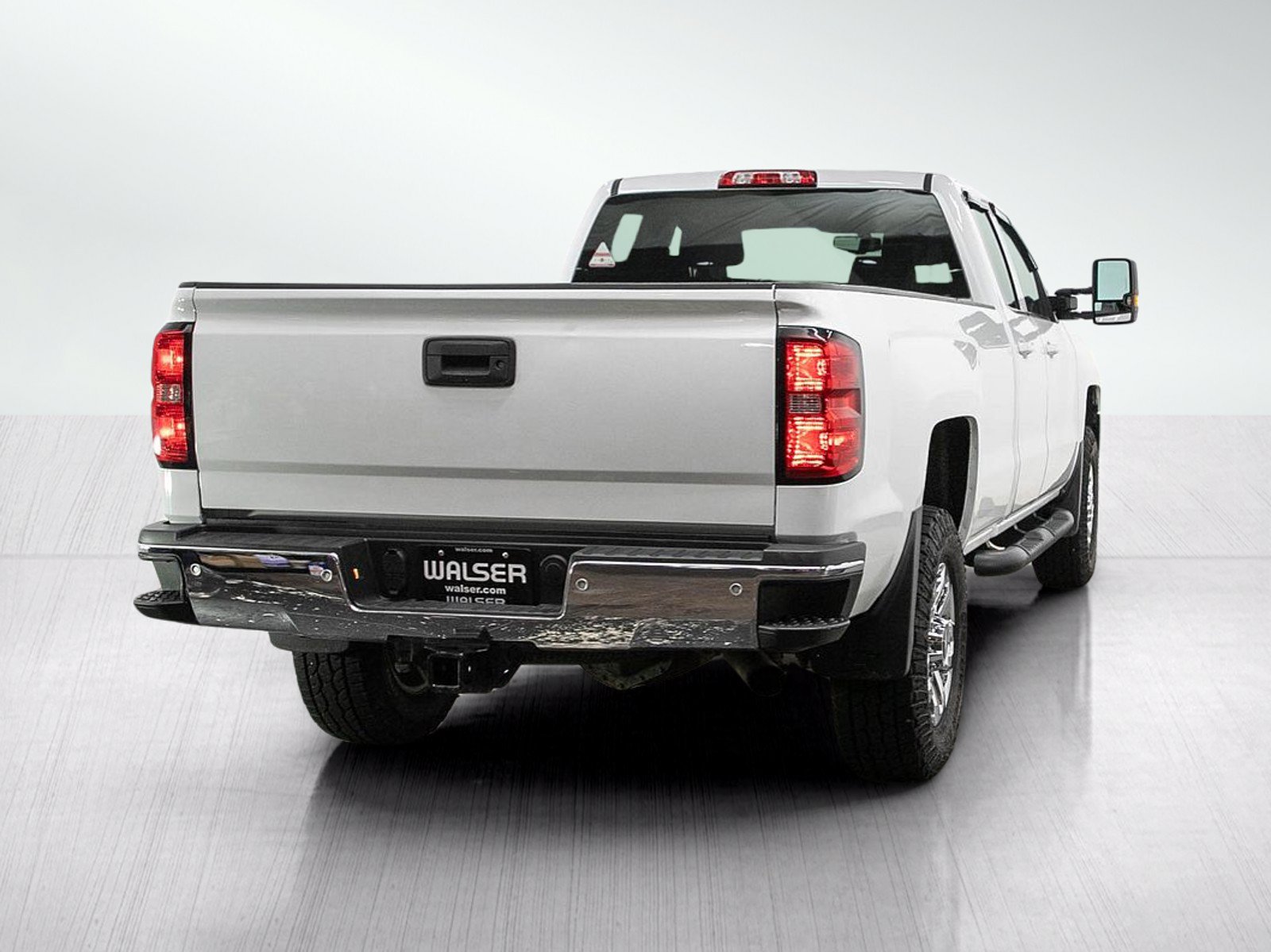 Used 2018 Chevrolet Silverado 3500 LT w/ LT Convenience Package AWD/4WD image 5