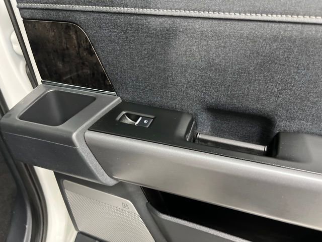 Used 2025 Ford F350 Lariat w/ Black Appearance Package image 49