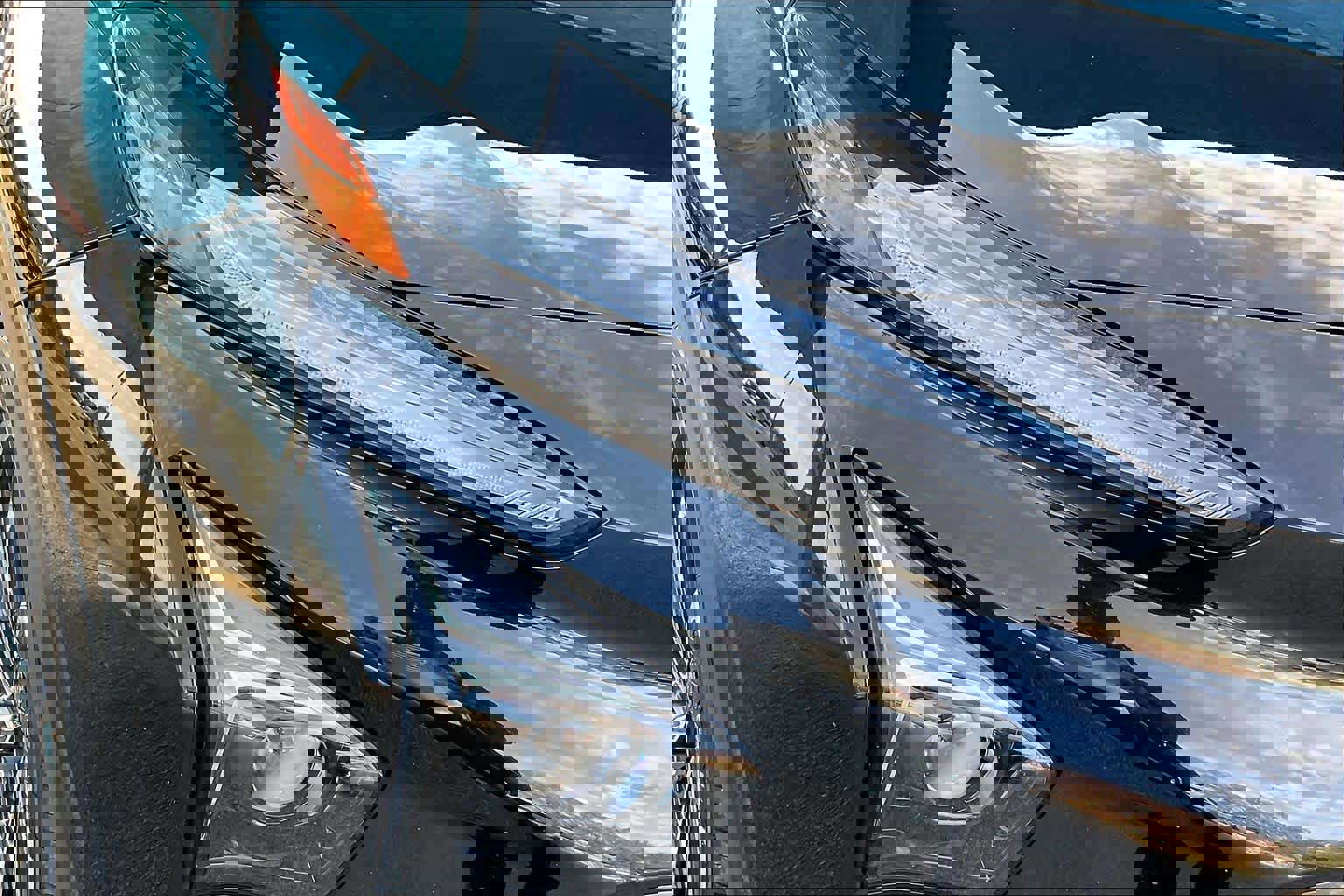 Used 2022 Chevrolet Bolt EUV Premier w/ Sun & Sound Package image 28