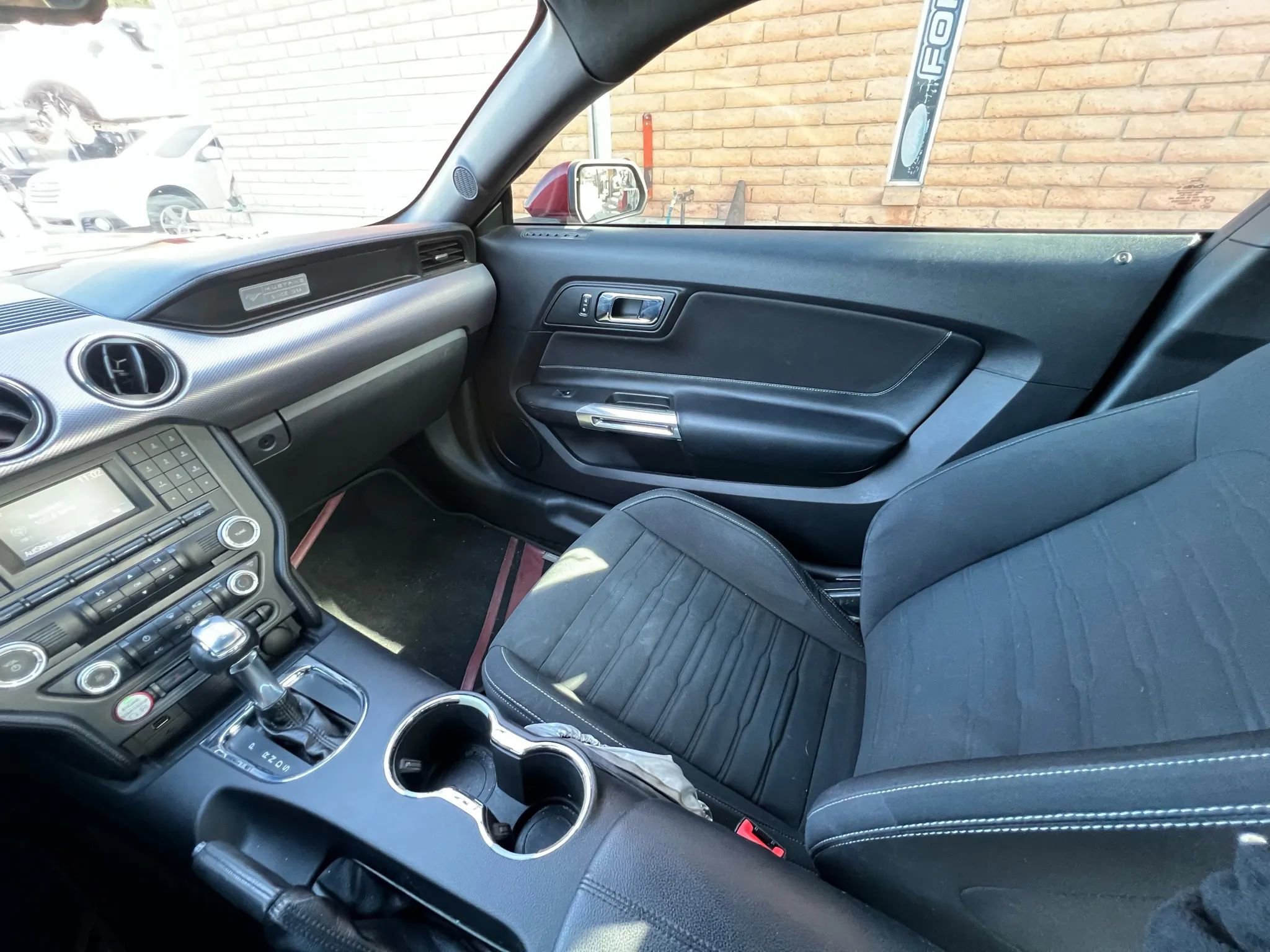 Used 2017 Ford Mustang Coupe image 22