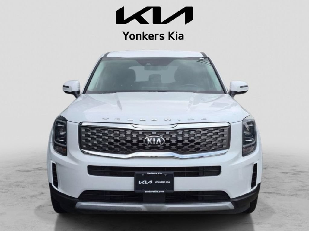 Used 2020 Kia Telluride LX AWD/4WD image 3