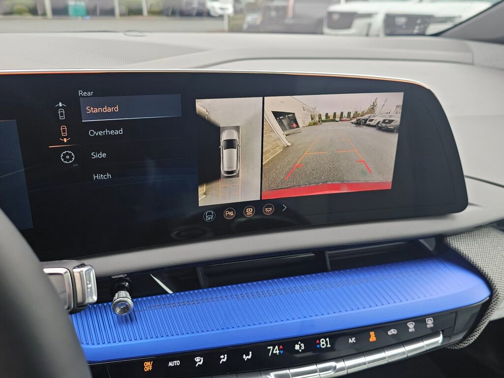 New 2026 Cadillac Optiq Luxury 1 image 37