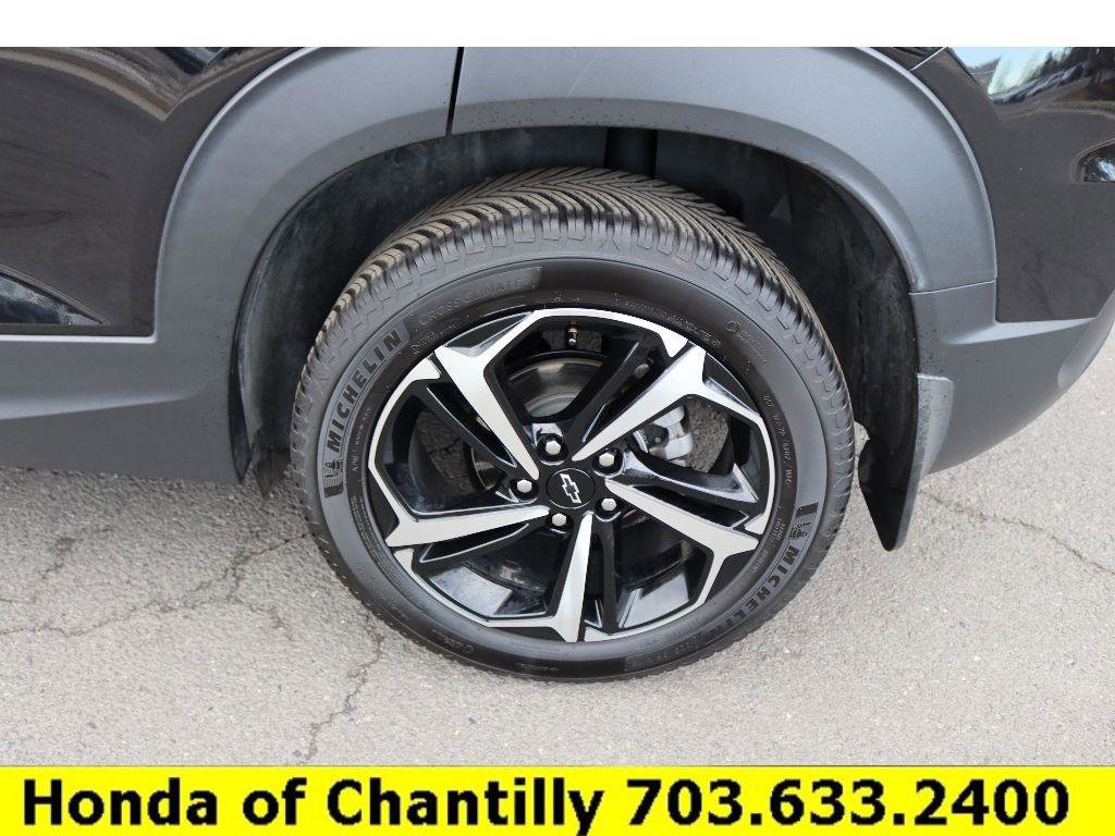 Used 2022 Chevrolet TrailBlazer RS w/ Technology Package image 26