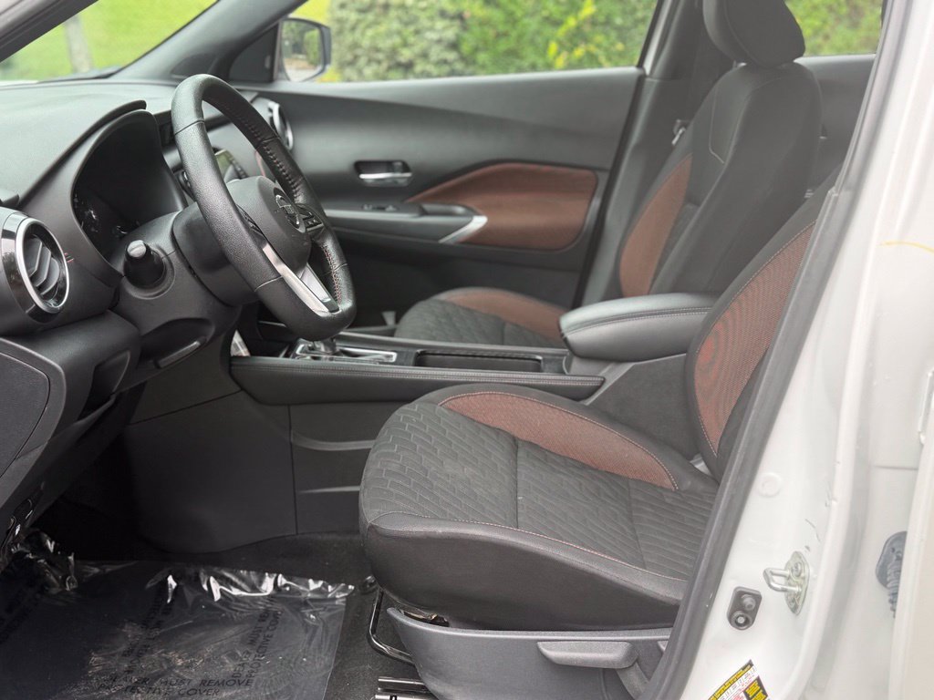 Used 2021 Nissan Kicks SR FWD image 10