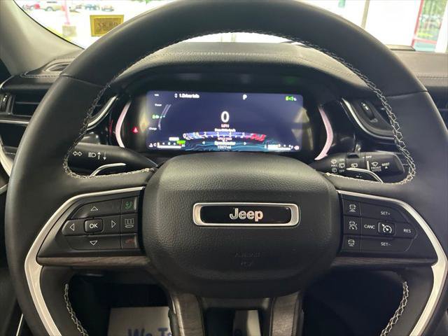 Certified 2023 Jeep Grand Cherokee 30th Anniversary AWD/4WD image 57
