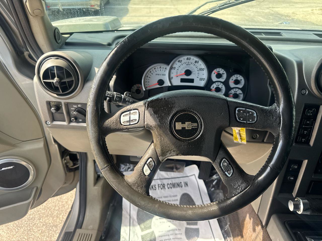 Used 2004 HUMMER H2 w/ Preferred Equipment Group AWD/4WD image 13