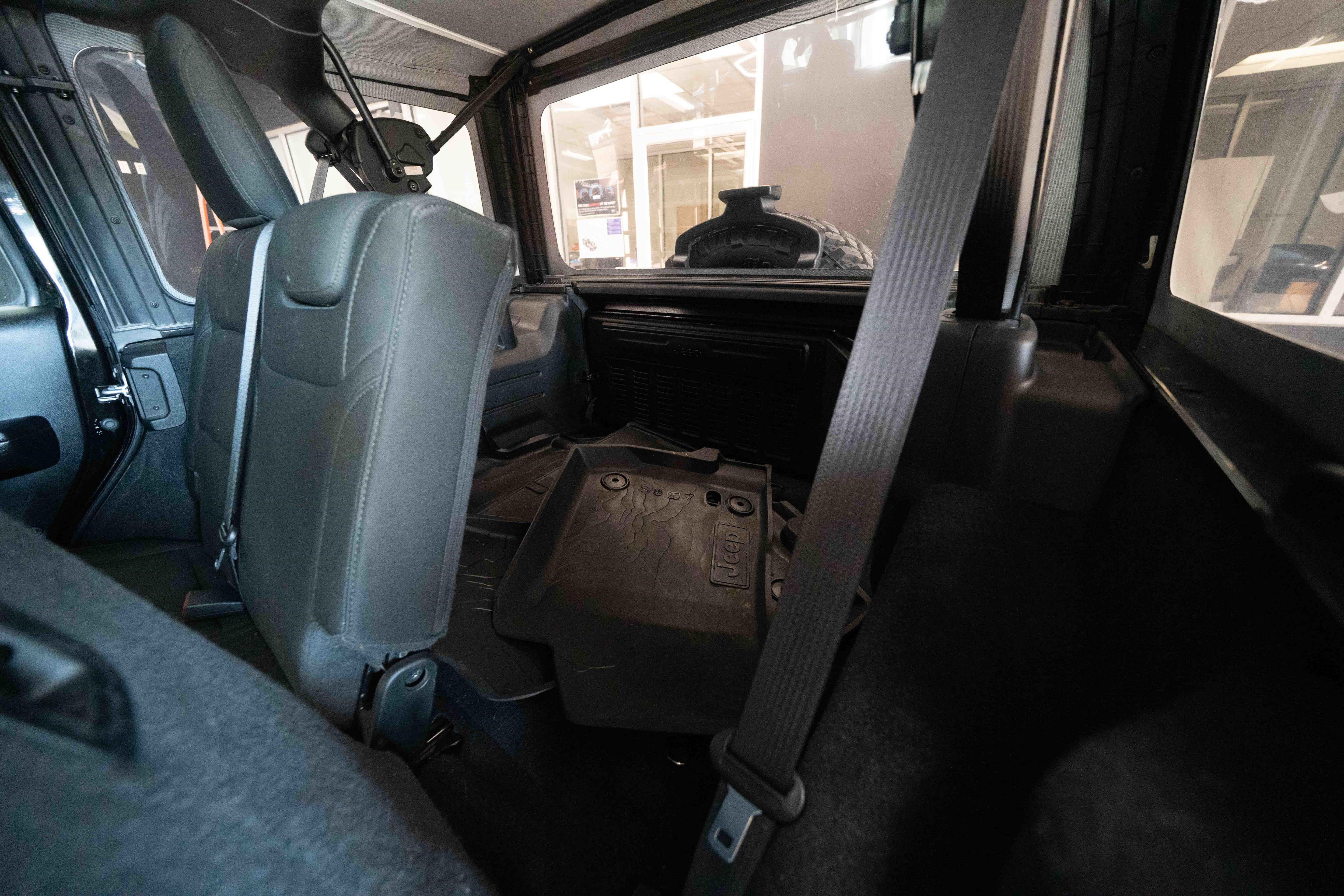 Used 2021 Jeep Wrangler Unlimited Sport AWD/4WD image 24