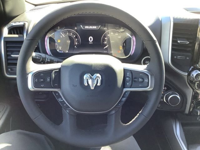 New 2026 RAM 1500 4x4 Crew Cab image 18