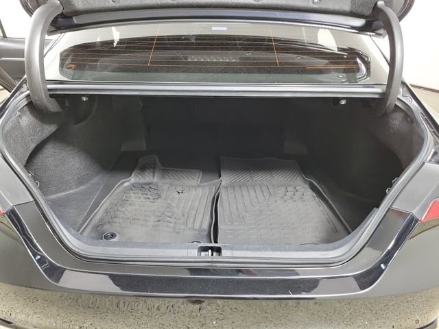 Used 2023 Toyota Camry SE FWD image 10