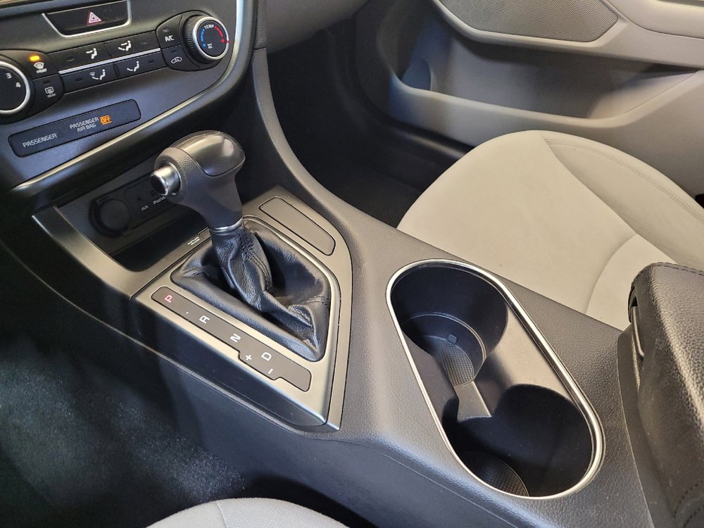 Used 2015 Kia Optima LX image 26