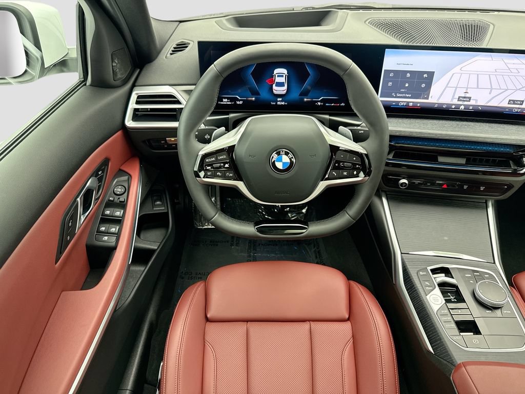 Used 2025 BMW 330i Sedan w/ Premium Package RWD image 10
