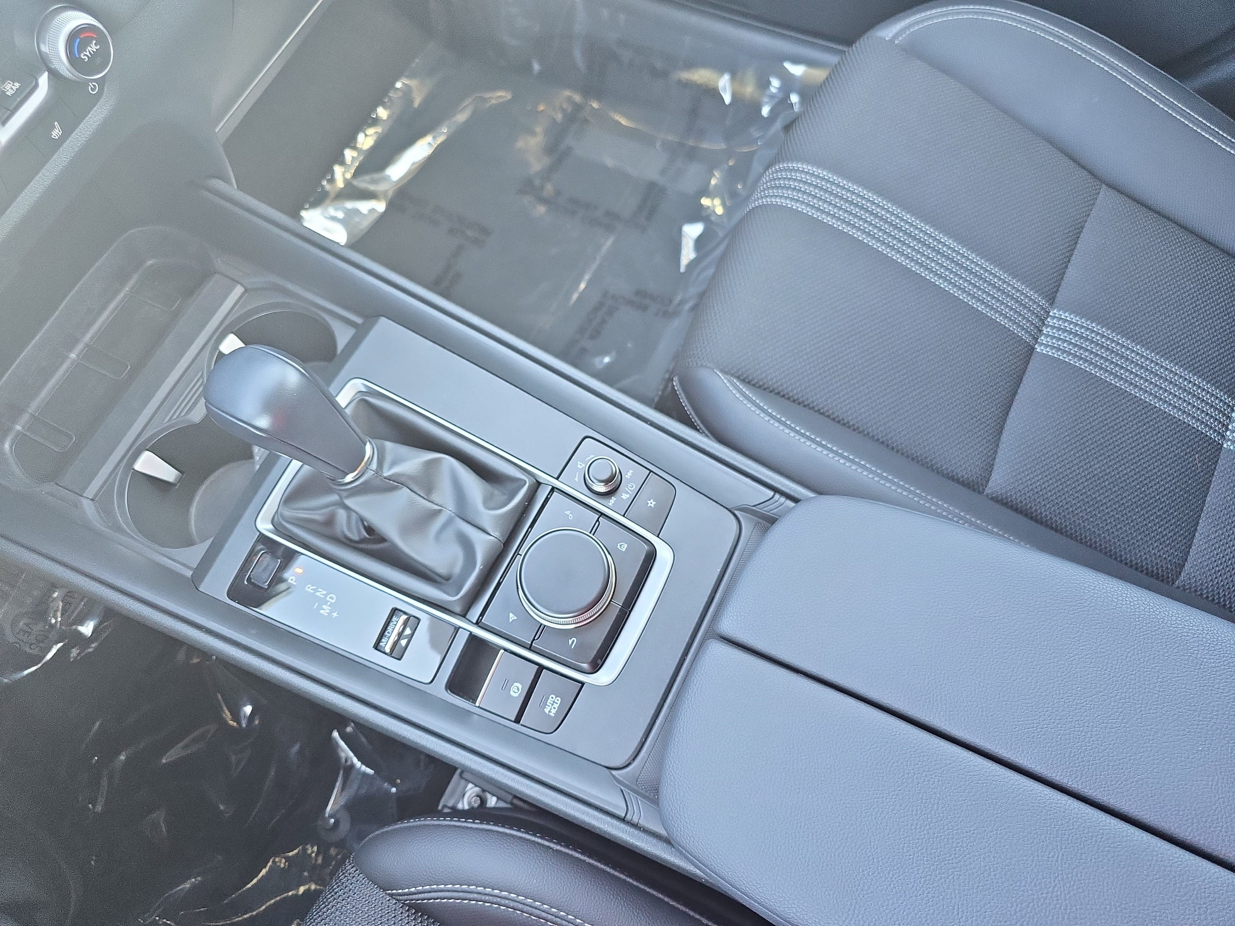 Used 2024 MAZDA CX-50 AWD 2.5 S w/ Weather Package image 23