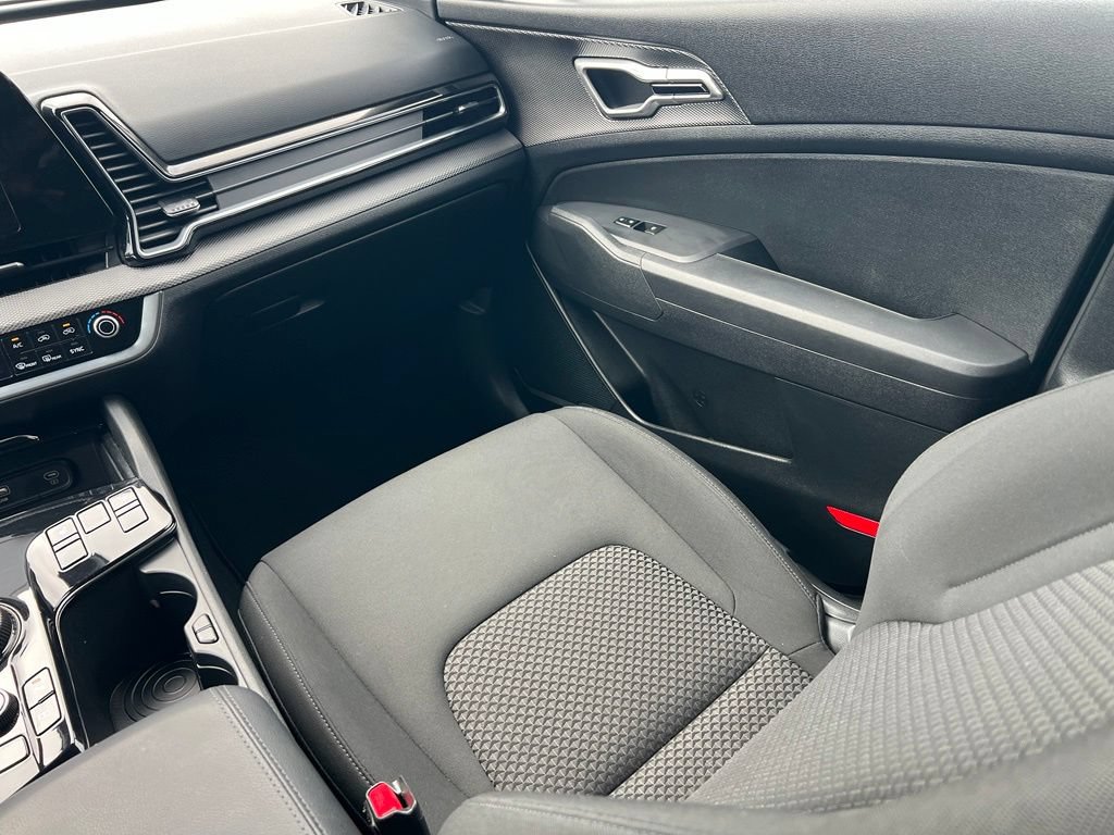 Certified 2023 Kia Sportage LX AWD/4WD image 15