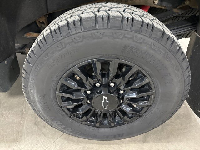 Used 2022 Chevrolet Silverado 3500 LT w/ Convenience Package image 13