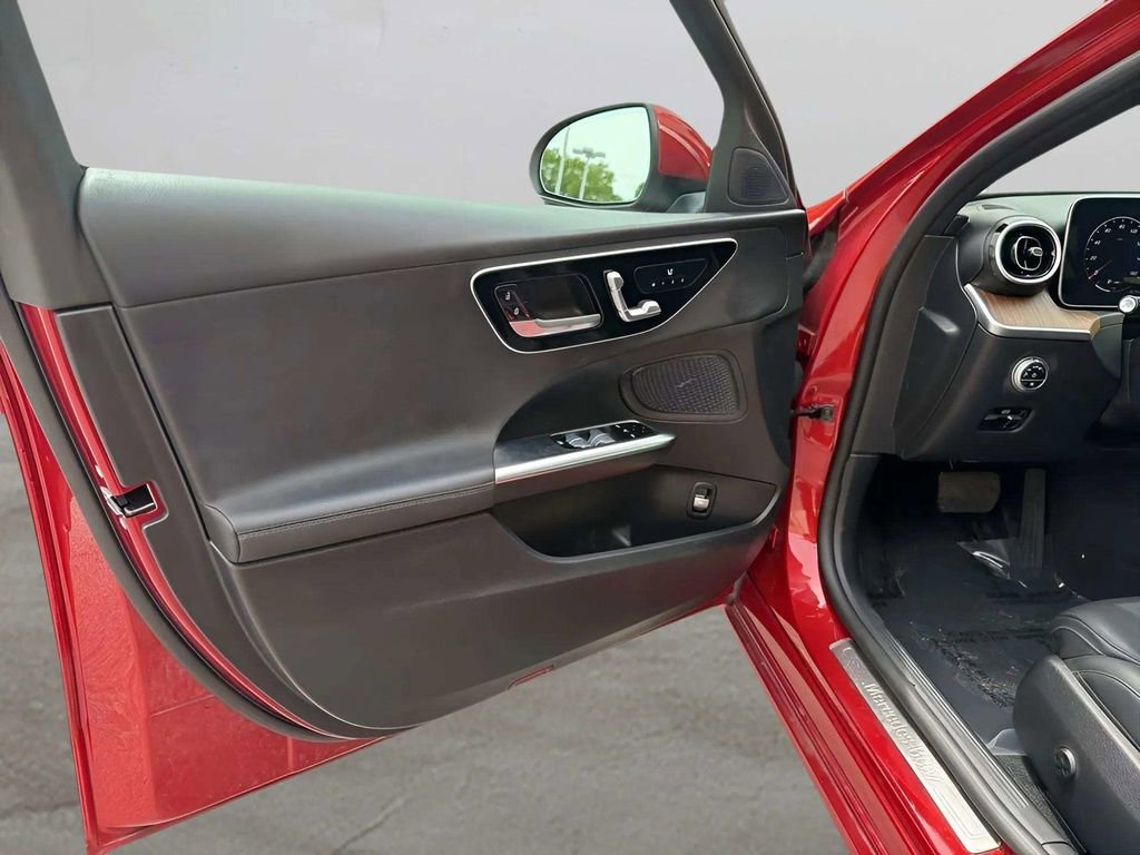 Used 2022 Mercedes-Benz C 300 4MATIC Sedan image 25