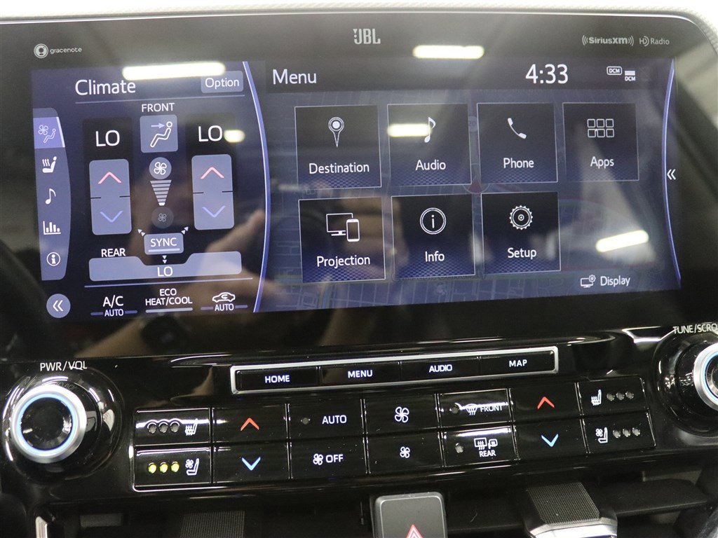 Used 2022 Toyota Highlander Platinum AWD/4WD image 38