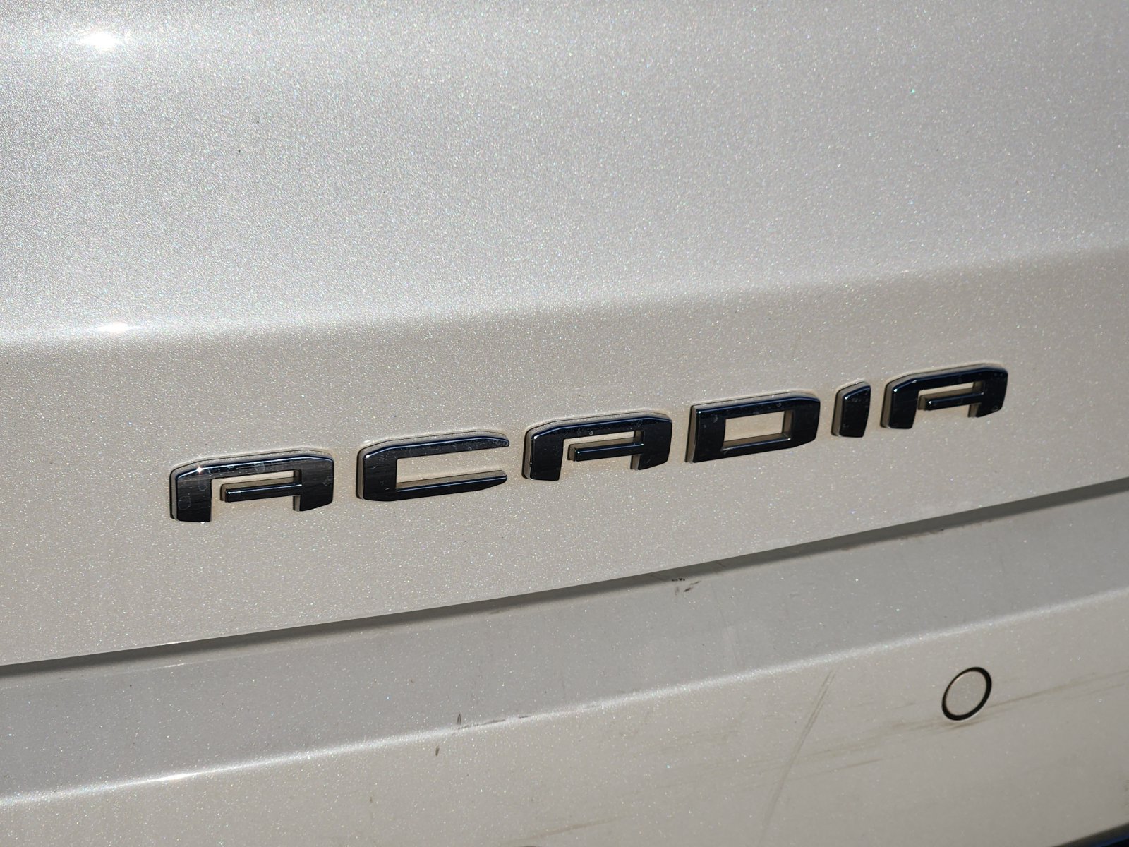Used 2021 GMC Acadia Denali w/ Denali Technology Package FWD image 13