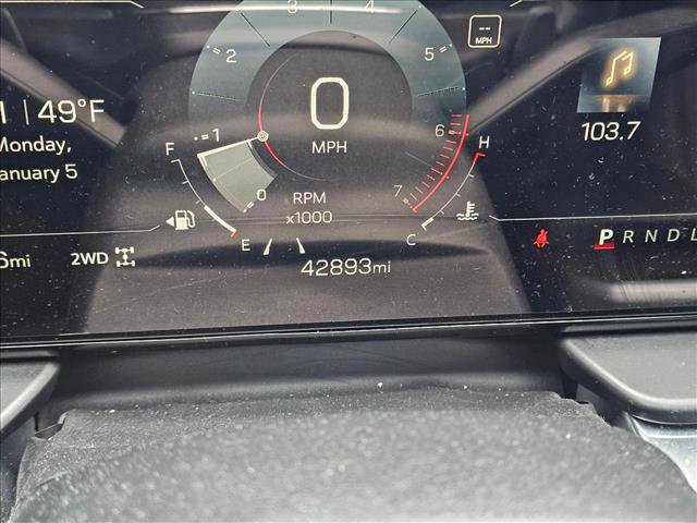 Used 2025 GMC Terrain Elevation w/ Technology Package II image 23