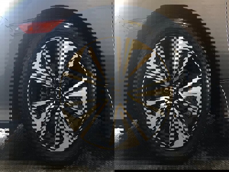 Used 2018 Honda Civic EX-T image 19