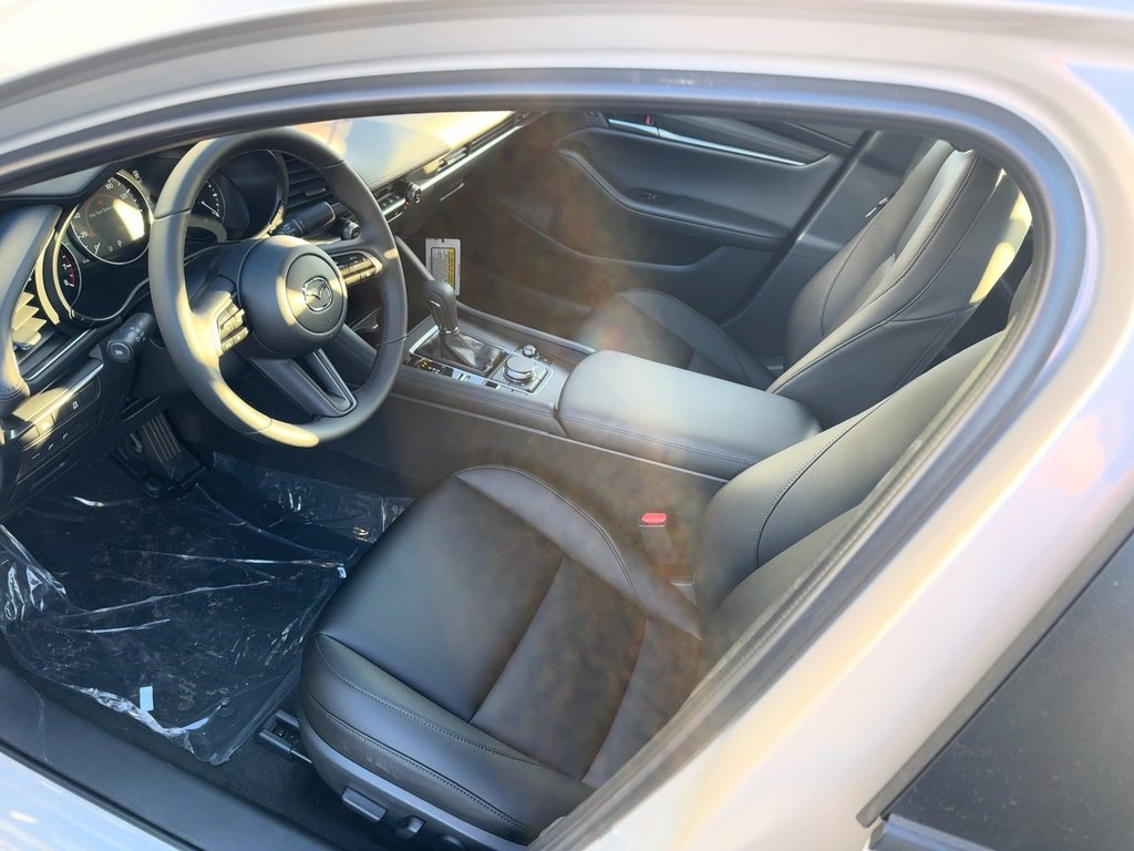 New 2026 MAZDA MAZDA3 2.5 S Sedan w/ Preferred Pkg image 9