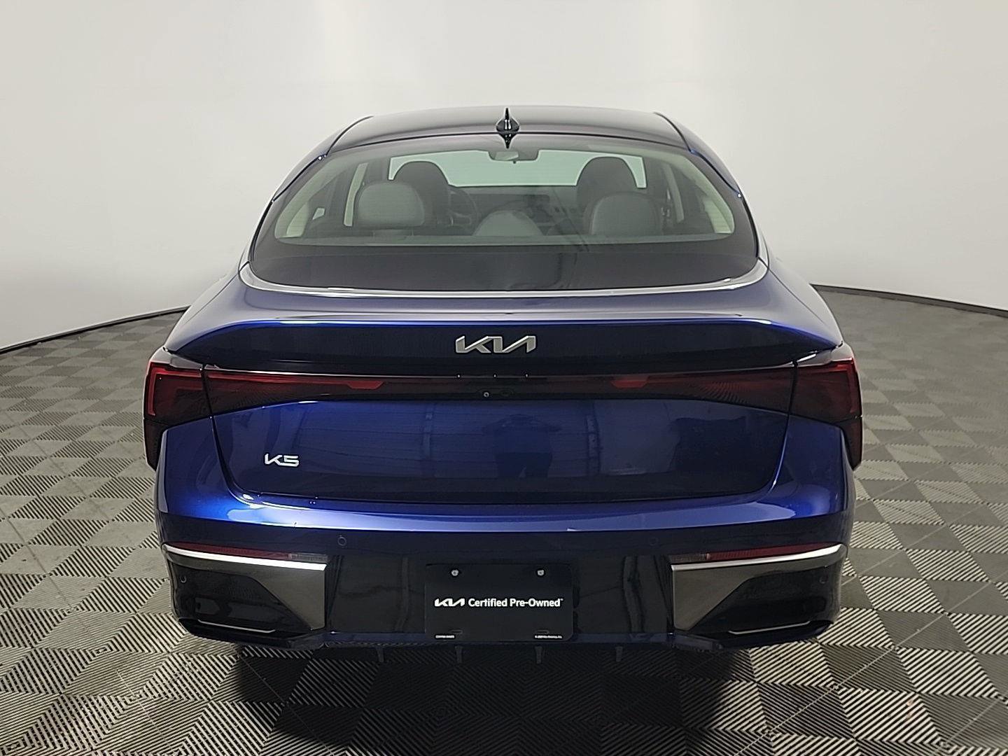 Used 2025 Kia K5 EX image 5