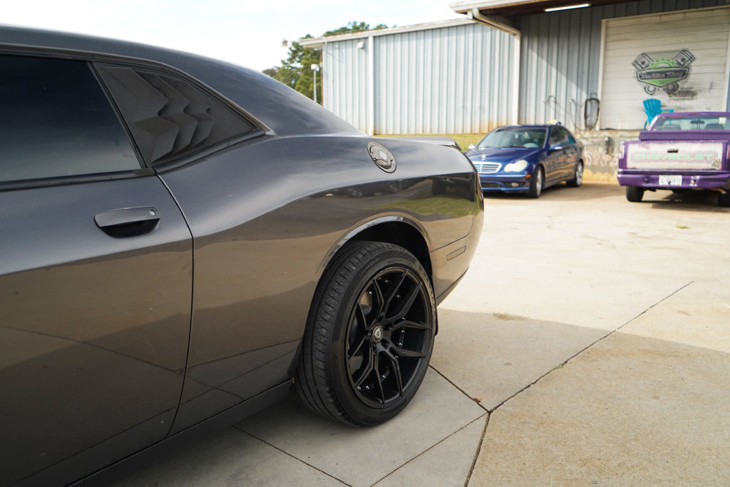 Used 2019 Dodge Challenger GT AWD/4WD image 21