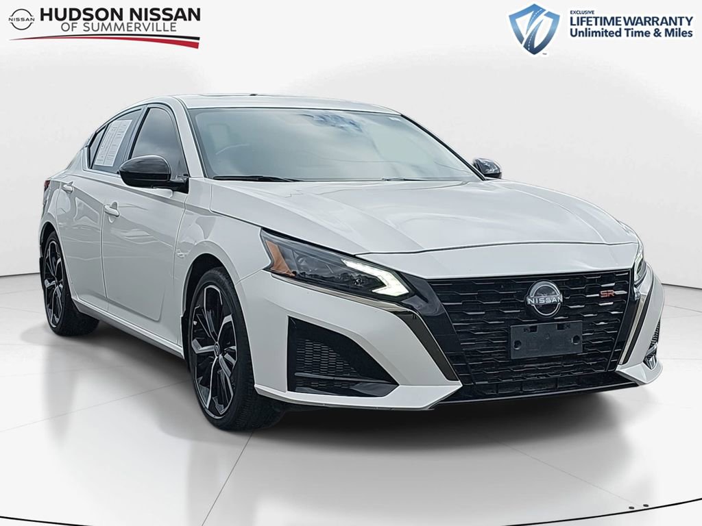 Used 2024 Nissan Altima 2.5 SR w/ SR Premium Package
