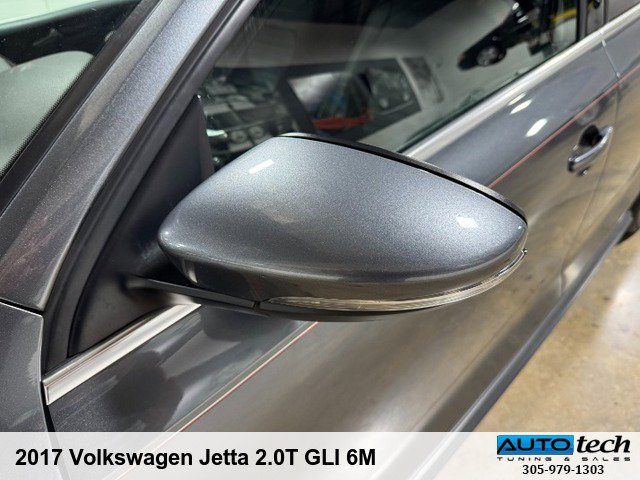 Used 2017 Volkswagen Jetta GLI image 38